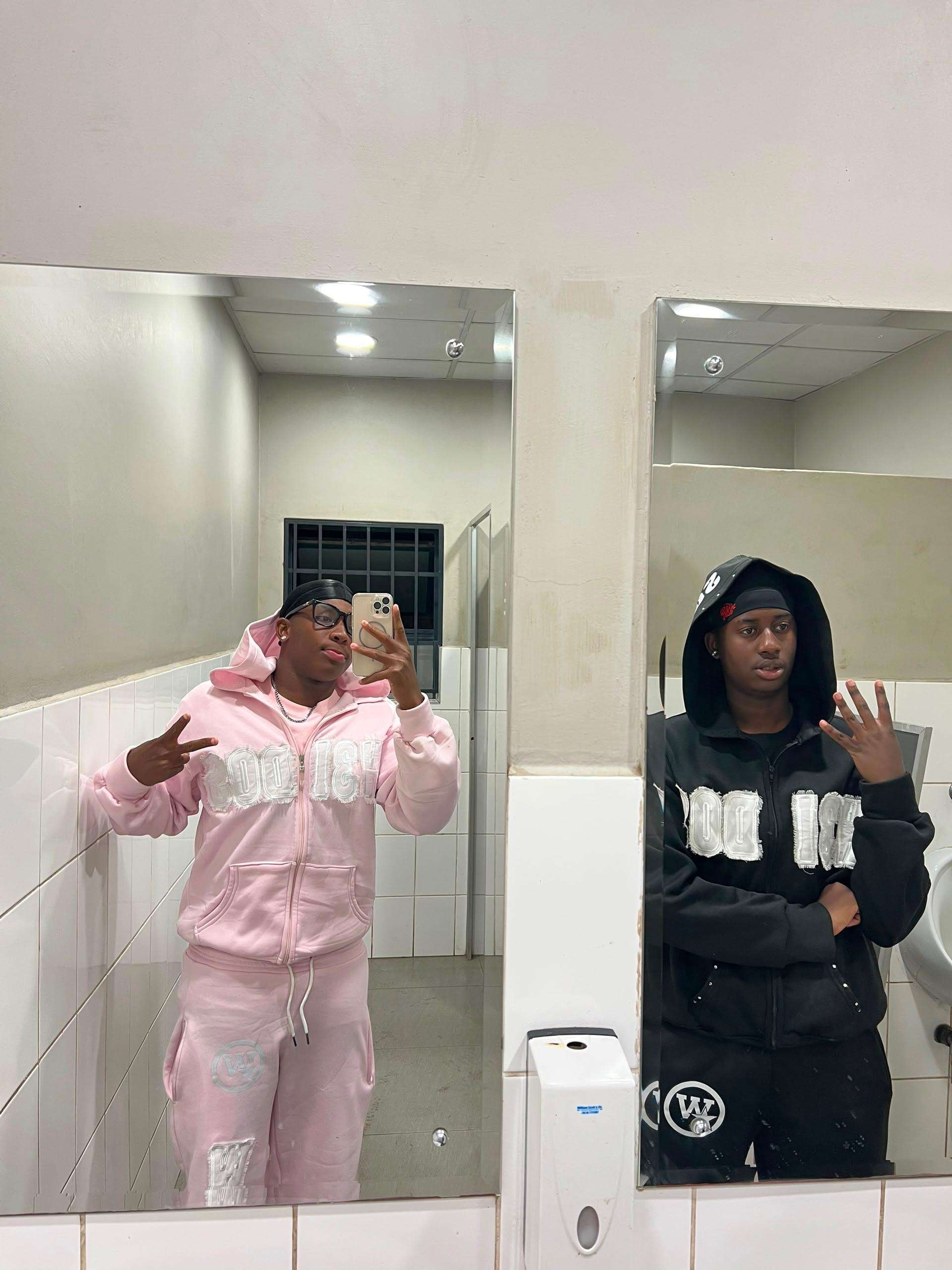 BABY PINK W3IRDOS SWEATPANTS - Image 4